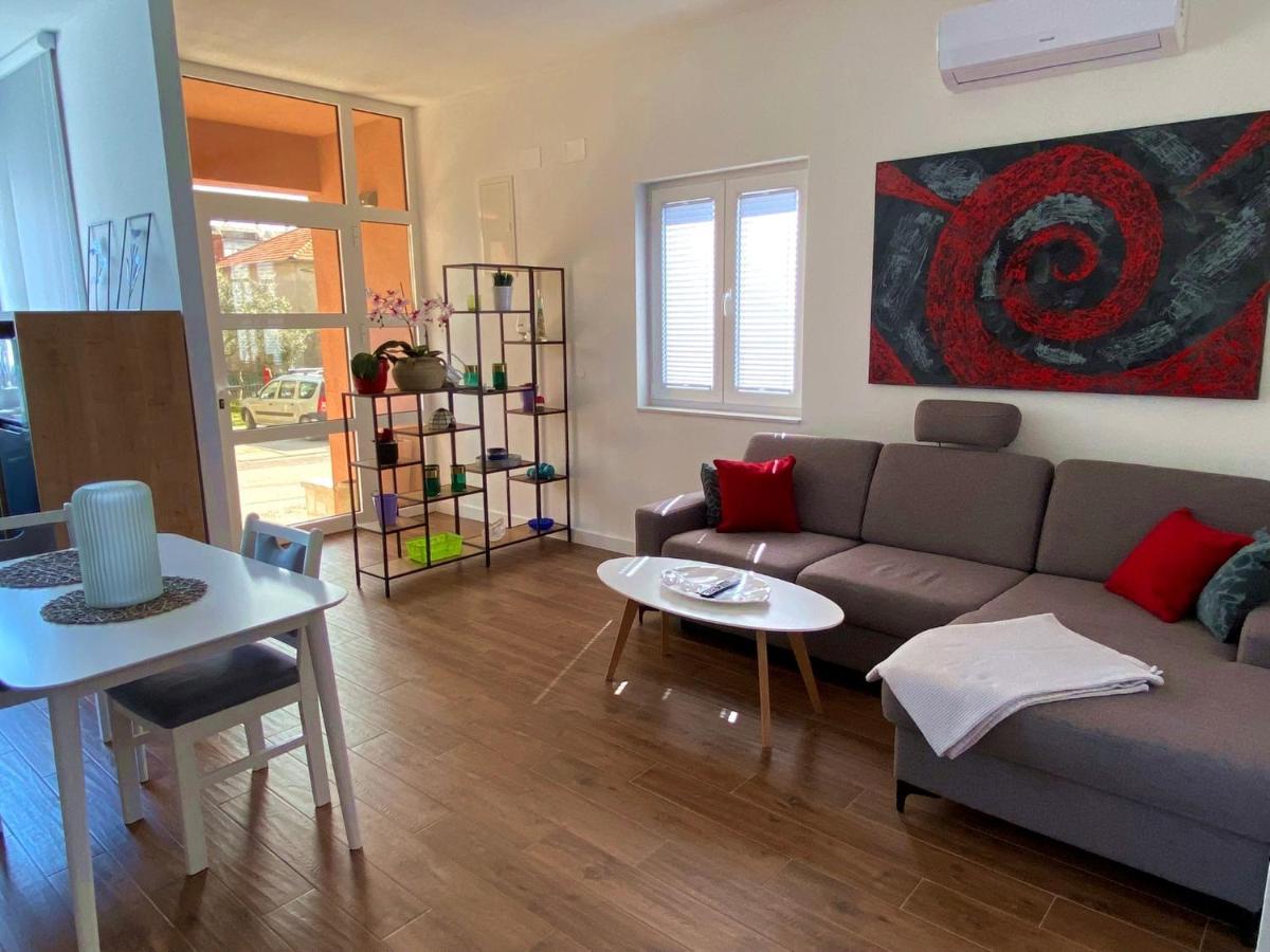 Apartments Junior Задар Экстерьер фото